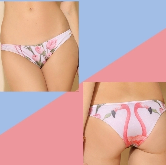 WILDFOX Couture Flamingo Floral Tropical Print Bikini Bottoms NW… - Picture 1 of 4